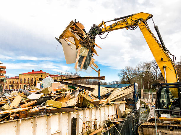 Best Basement Cleanout Services  in University City, MO